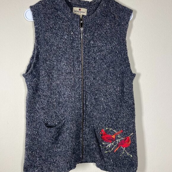 Woolrich Sweaters - Woolrich Women's Holiday Red Cardinal Embroidered Black Heather Zip Up Vest!